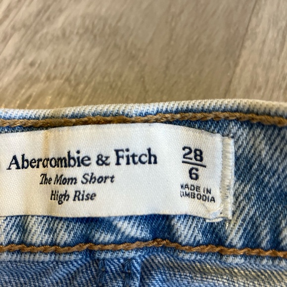 Abercrombie & Fitch Light Blue Distressed Jean Shorts - Picture 2 of 5